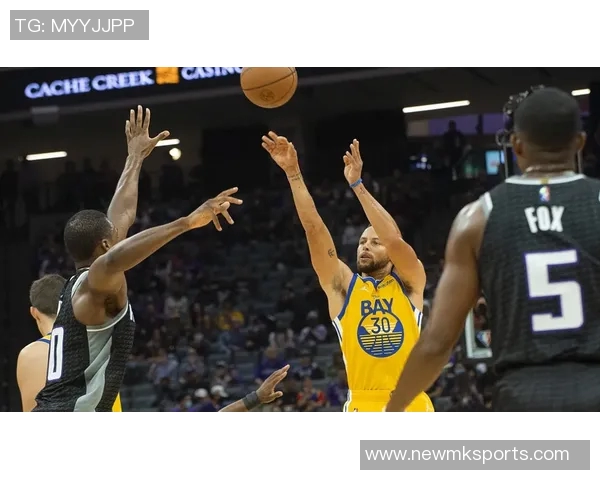 骑士队创历史新纪录连续98场比赛三分球命中10个以上