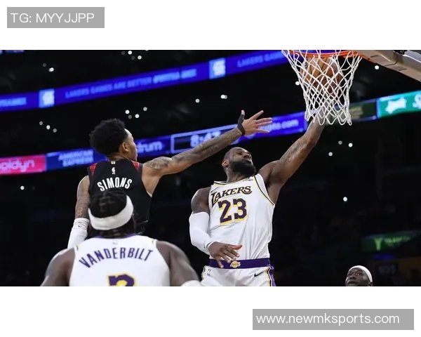 詹姆斯展望新赛季强调开拓者与爵士的潜力与悬念 詹姆斯展望新赛季强调开拓者与爵士的潜力与悬念