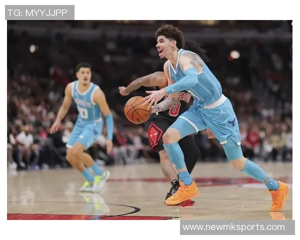 周一竞彩篮球焦点对决:年轻灰熊挑战经验丰富勇士球队 周一竞彩篮球焦点对决:年轻灰熊挑战经验丰富勇士球队